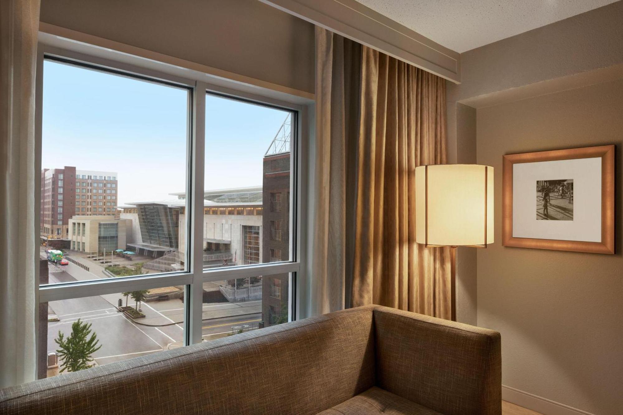 Sheraton Raleigh Hotel Zewnętrze zdjęcie